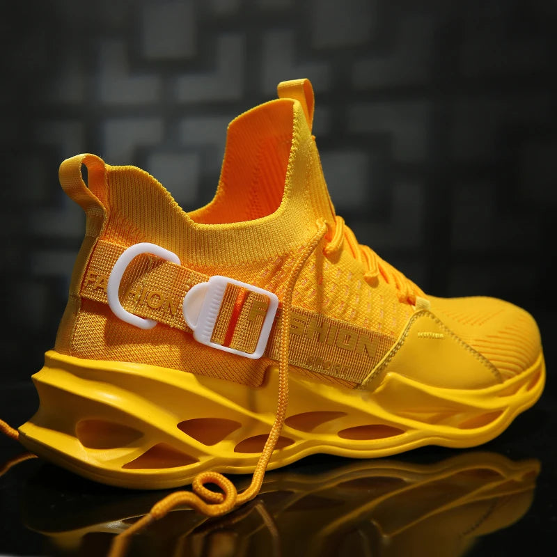 2025 Casual Men Sneakers Trending Shoes