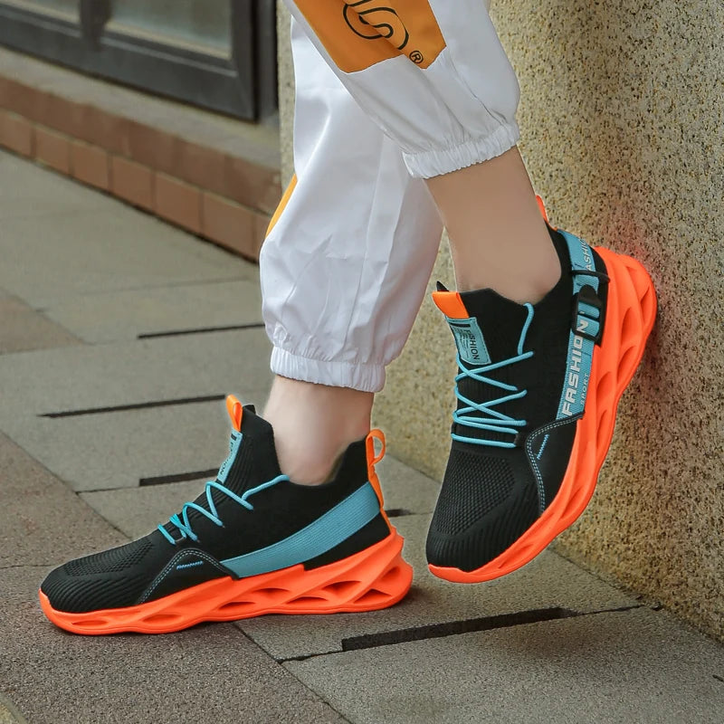 2025 Casual Men Sneakers Trending Shoes