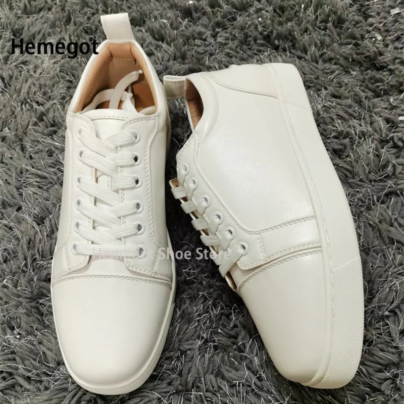 Low Top Rivets Sneakers for Men Lace-Up Platform Casual Shoes High Quality Studded Couple Casual Shoes White Black Men's Shoes